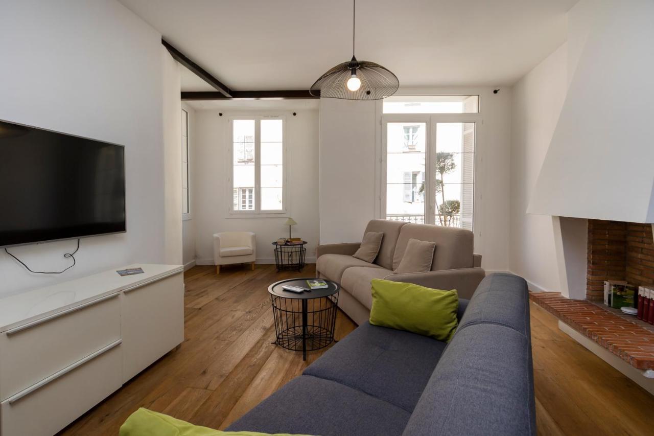 Les Suites R Bonaparte - Appartements De Standing Au Coeur De La Vieille Ville Pietonne アジャクシオ エクステリア 写真