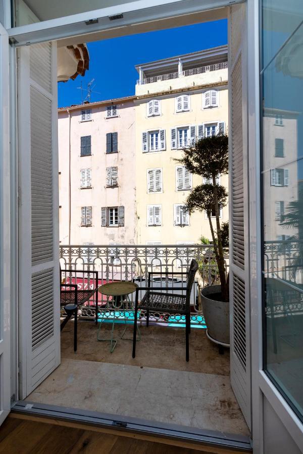 Les Suites R Bonaparte - Appartements De Standing Au Coeur De La Vieille Ville Pietonne アジャクシオ エクステリア 写真