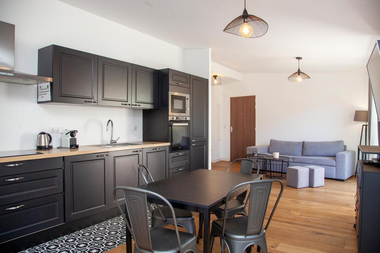 Les Suites R Bonaparte - Appartements De Standing Au Coeur De La Vieille Ville Pietonne アジャクシオ エクステリア 写真