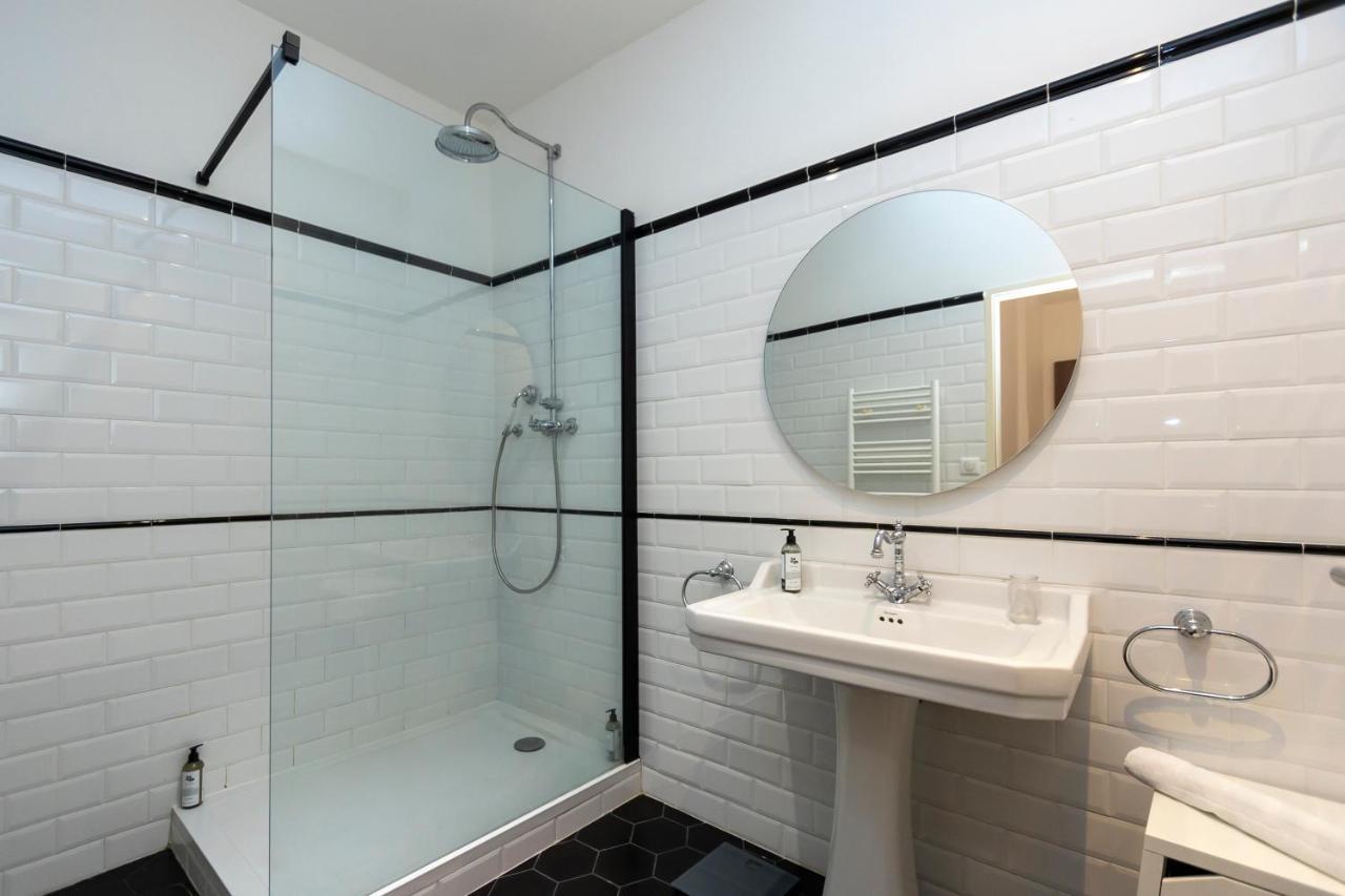 Les Suites R Bonaparte - Appartements De Standing Au Coeur De La Vieille Ville Pietonne アジャクシオ エクステリア 写真